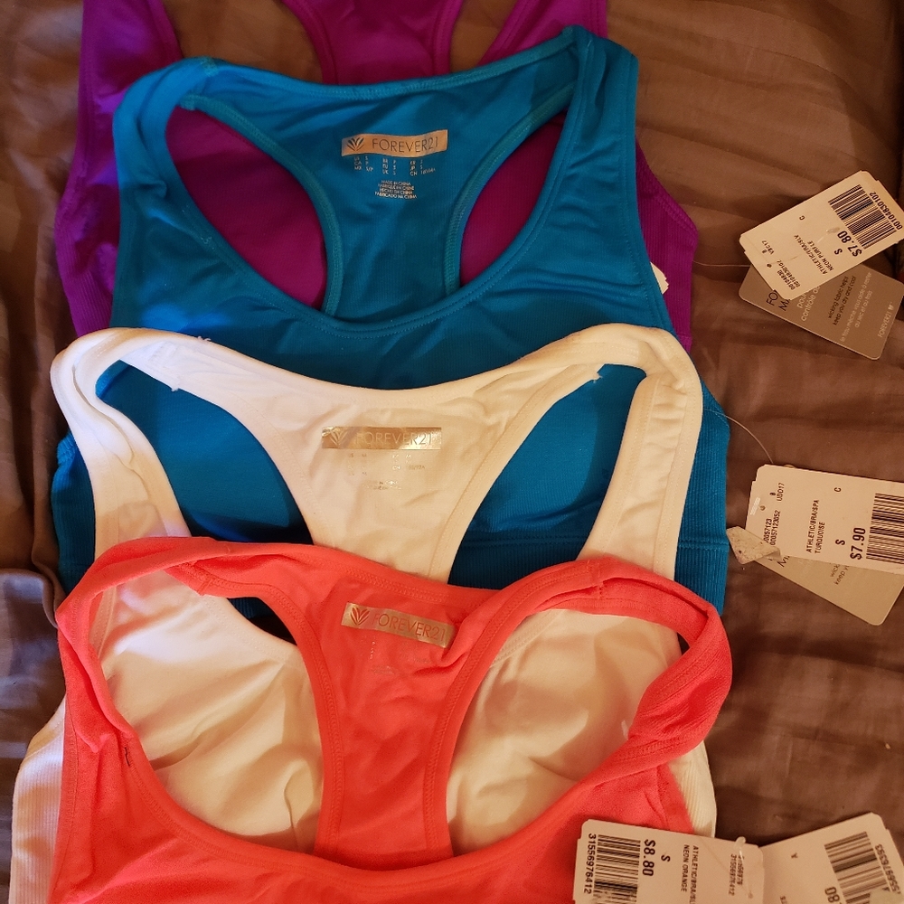Forever 21 Sports Bra's